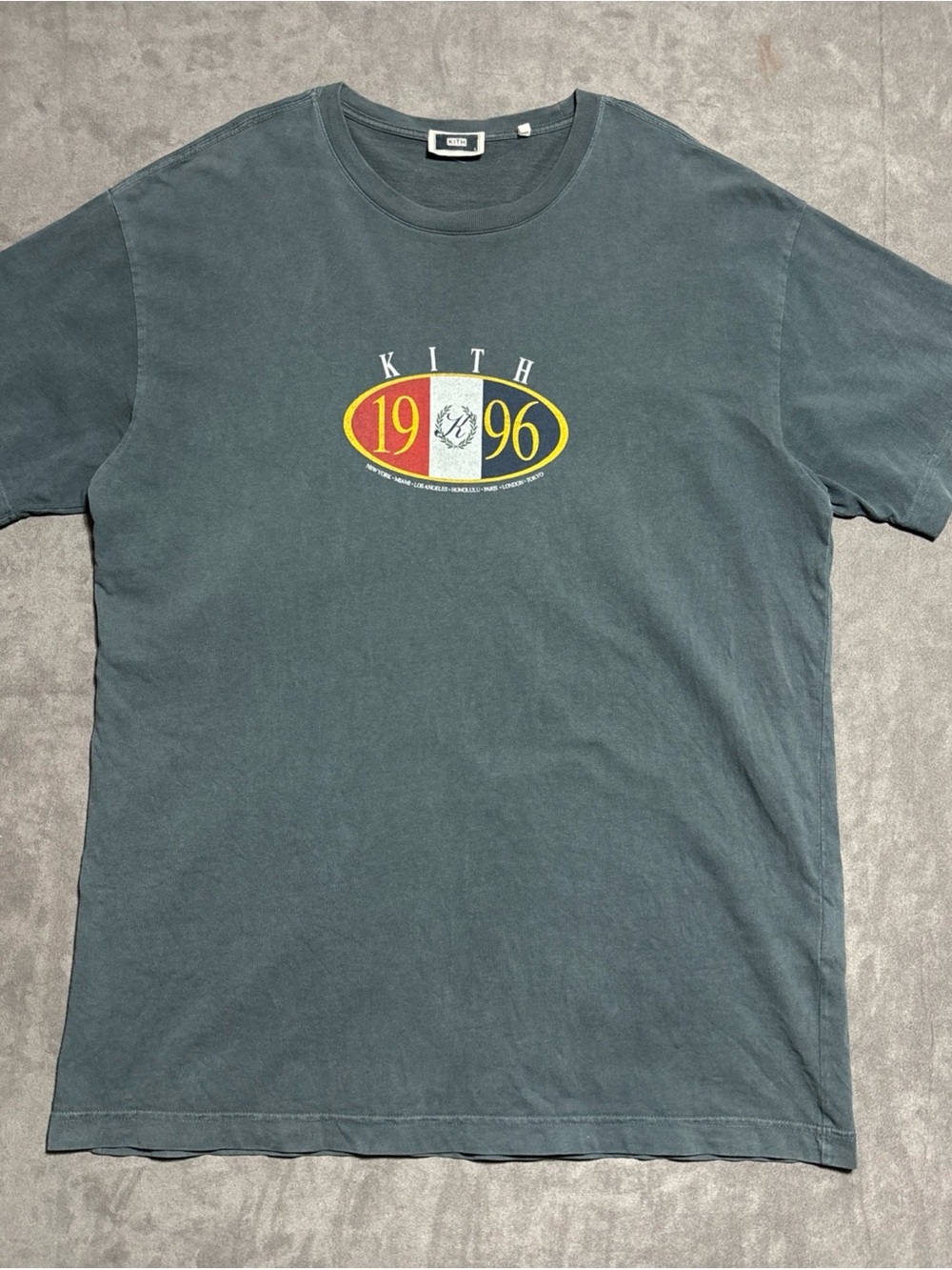 Kith Insignia Vintage Tee Mens Large Blue NYC 1996 Crest Logo StreetWear